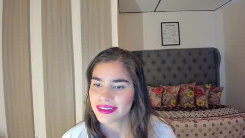 Snapshot of caitlingomez0 chatting on November 26, 11:33 am caitlingomez0 online show from November 26, 11:33 am