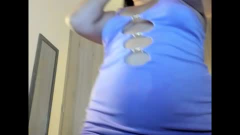 Snapshot of caitlingomez0 chatting on August 6, 1:29 am caitlingomez0 online show from August 6, 1:29 am