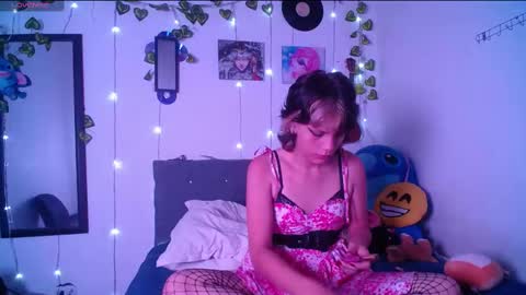 caitlynwheler online show from February 13, 4:39 pm