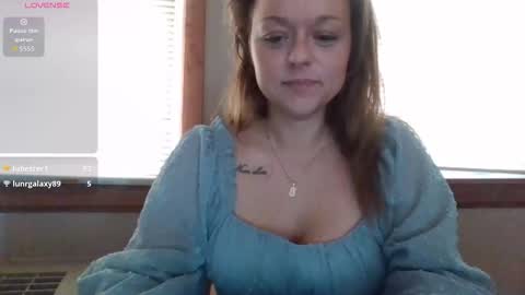 Snapshot of caityb1 chatting on March 22, 7:28 pm Caity online show from March 22, 7:28 pm