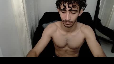 Snapshot of caius_fox chatting on January 17, 11:04 am caius online show from January 17, 11:04 am