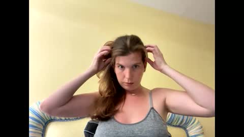 Snapshot of cajunbabe247 chatting on April 16, 3:57 pm cajunbabe247 online show from April 16, 3:57 pm