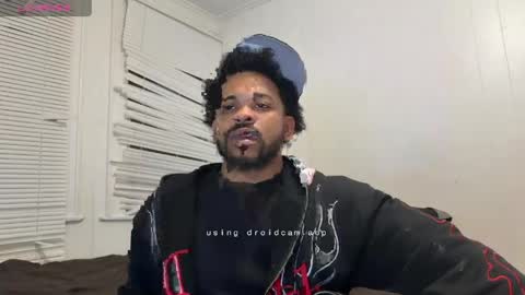 longjohns online show from April 9, 4:34 am