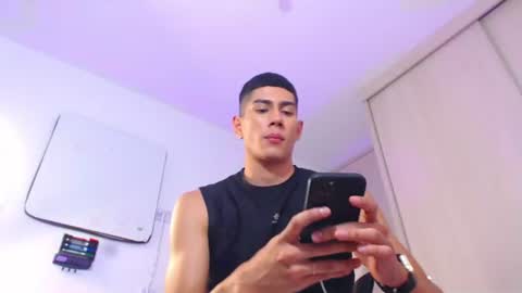 Snapshot of calavalerio chatting on July 17, 2:51 am Valerio online show from July 17, 2:51 am