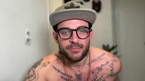 CaliforniaBrazilian online show from April 21, 1:29 am