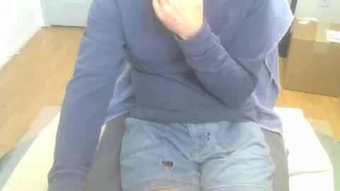 Snapshot of califun4u chatting on December 24, 10:17 pm califun4u online show from December 24, 10:17 pm