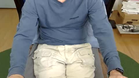 califun4u online show from November 30, 7:51 pm