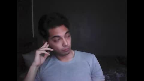 Snapshot of caligula_99 chatting on December 21, 11:34 pm Calgula online show from December 21, 11:34 pm