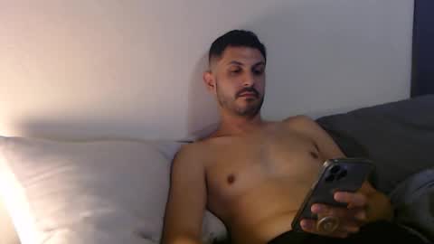 Caliguy online show from November 20, 4:12 am