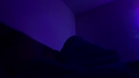 calishop1 online show from January 27, 3:04 am