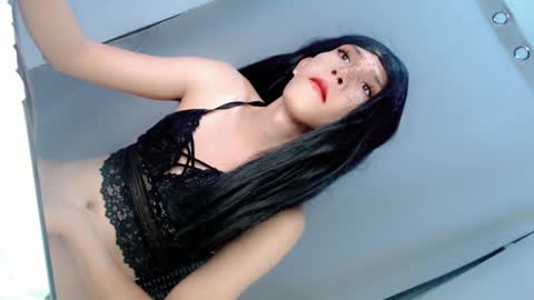 Snapshot of call_me_clara chatting on April 24, 12:13 am CALL ME CLARA online show from April 24, 12:13 am