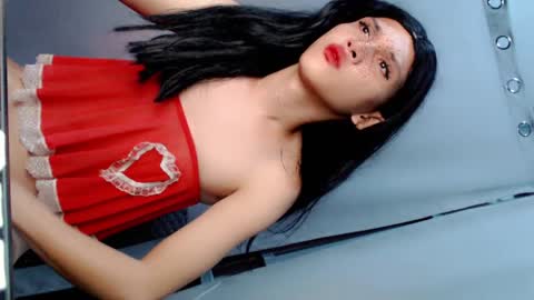 Snapshot of call_me_clara chatting on April 25, 10:51 pm CALL ME CLARA online show from April 25, 10:51 pm