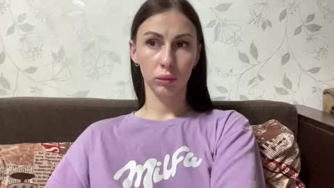 Snapshot of call_me_dad_ chatting on November 9, 8:18 pm Anna online show from November 9, 8:18 pm