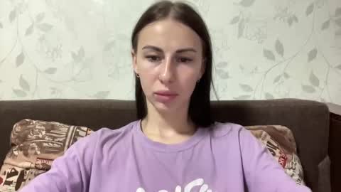 Snapshot of call_me_dad_ chatting on November 14, 1:32 pm Anna online show from November 14, 1:32 pm