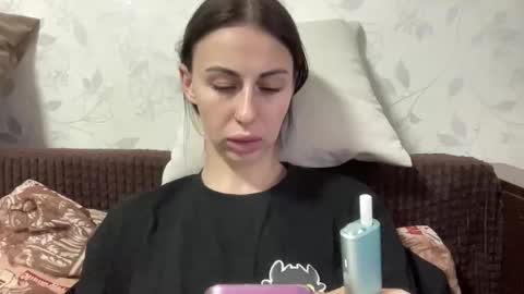 Snapshot of call_me_dad_ chatting on December 16, 6:18 am Anna online show from December 16, 6:18 am