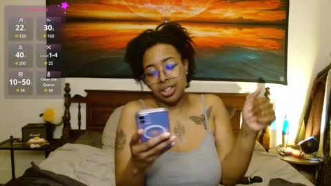 Snapshot of call_me_hedone chatting on March 12, 10:39 pm Hedone online show from March 12, 10:39 pm