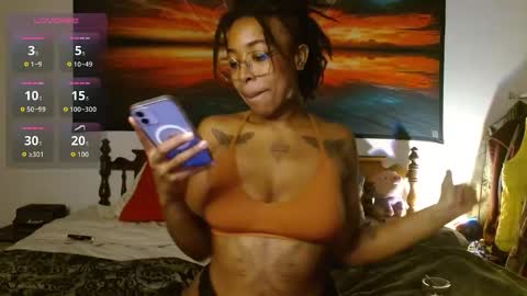 Snapshot of call_me_hedone chatting on September 25, 8:45 pm Hedone online show from September 25, 8:45 pm