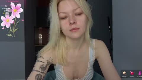 Robin online show from June 30, 2:34 am