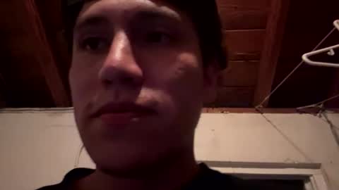 Snapshot of callme38315 chatting on February 28, 9:43 am callme38315 online show from February 28, 9:43 am