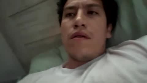 Snapshot of callme38315 chatting on March 25, 12:22 pm callme38315 online show from March 25, 12:22 pm