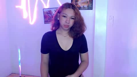 Snapshot of callme_shantal chatting on June 1, 10:11 pm SHANTAL online show from June 1, 10:11 pm