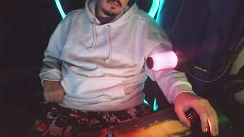 CallMeDusk online show from April 30, 2:40 am