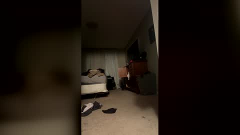 Snapshot of callmejennifer chatting on December 18, 7:36 am callmejennifer online show from December 18, 7:36 am