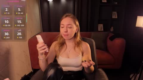 Nora online show from November 13, 6:01 am