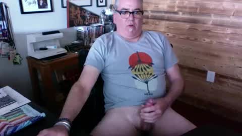 Snapshot of calman7777 chatting on May 25, 6:36 pm calman7777 online show from May 25, 6:36 pm