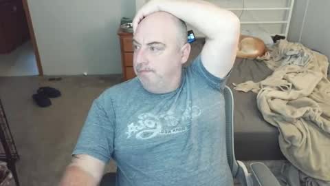 Snapshot of calvin420420 chatting on May 12, 12:57 pm longjohn74 online show from May 12, 12:57 pm