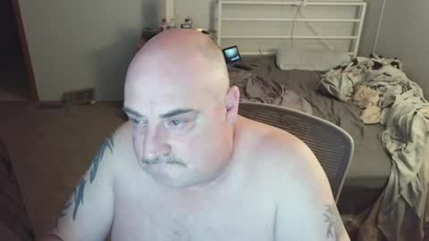 Snapshot of calvin420420 chatting on May 17, 4:54 am longjohn74 online show from May 17, 4:54 am