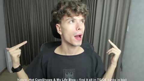 Hey I am Calvin  online show from November 9, 2:15 pm