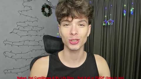 Snapshot of calvin_loves_you chatting on December 17, 5:30 pm Hey I am Calvin online show from December 17, 5:30 pm