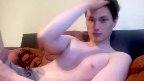 Snapshot of calvin_win chatting on May 28, 6:05 pm calvin_win online show from May 28, 6:05 pm