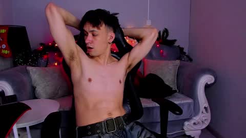 Calvin Owens online show from January 26, 9:40 am