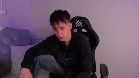 Calvin Owens online show from January 31, 3:30 am