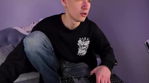 Calvin Owens online show from February 8, 6:54 am