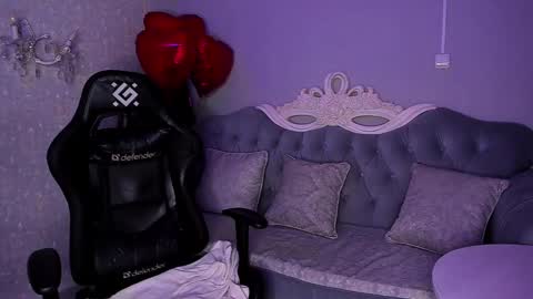 Calvin Owens online show from February 9, 6:33 am