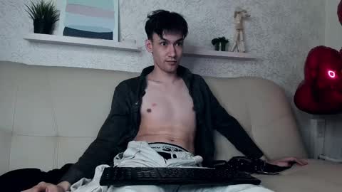 Calvin Owens online show from February 16, 9:37 am