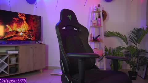 Calypso and Kayla online show from January 17, 1:15 am