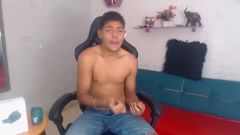 cam_xman online show from November 18, 4:39 am