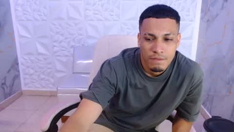 Snapshot of cam_xman chatting on May 13, 2:09 am cam_xman online show from May 13, 2:09 am