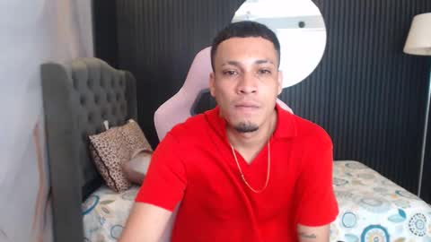 Snapshot of cam_xman chatting on May 18, 3:51 pm cam_xman online show from May 18, 3:51 pm