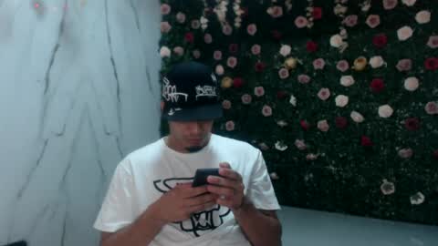 Snapshot of cam_xman chatting on June 9, 1:56 pm cam_xman online show from June 9, 1:56 pm