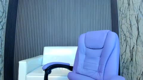 Snapshot of cam_xman chatting on June 10, 12:48 pm cam_xman online show from June 10, 12:48 pm