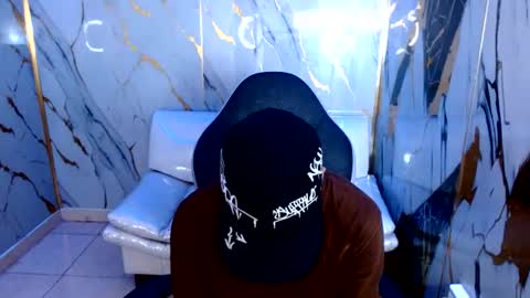 Snapshot of cam_xman chatting on June 17, 1:01 pm cam_xman online show from June 17, 1:01 pm