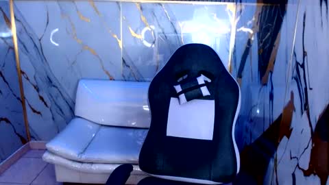 cam_xman online show from June 26, 4:00 pm