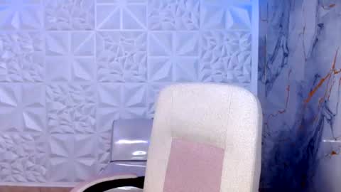 cam_xman online show from August 4, 5:37 pm