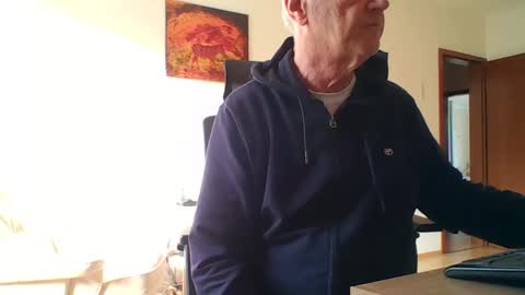 camcologne online show from February 17, 2:24 pm