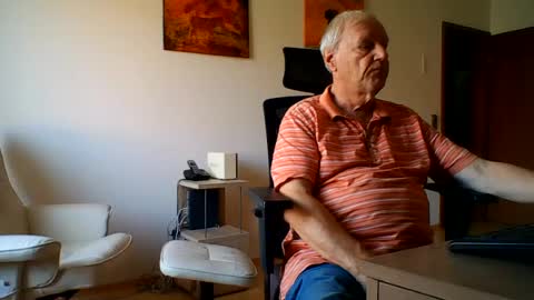 camcologne online show from July 14, 8:41 am